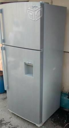 Refrigerador Samsung despachador de agua