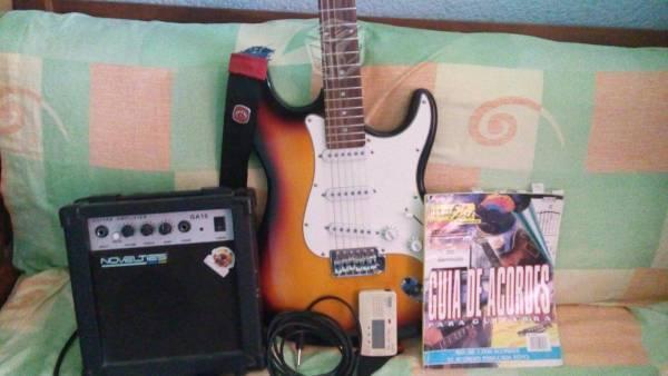 Guitarra Electrica + libro de acordes gratis