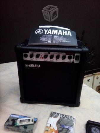 Kit de guitarra YAMAHA nueva