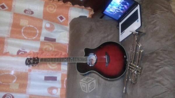 V/C Guitarra electroacustica Yamaha