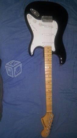 Guitarra Electrica Starcaster by Fender