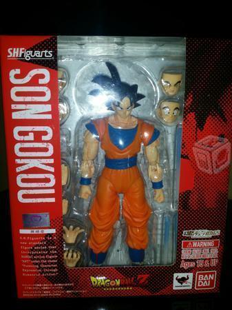 Goku traje original