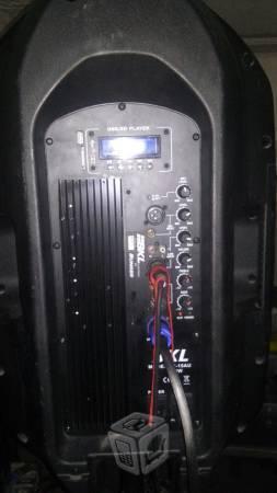 Busco: Compro BKL de 15 amplificada 400 wats