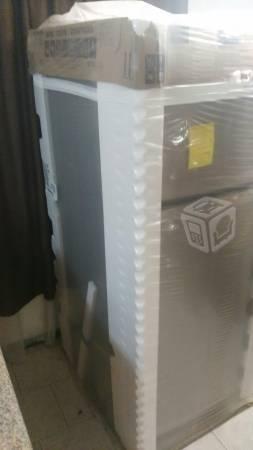 Refrigerador WHIRLPOOL