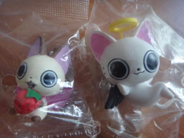 Charms Nyanpire oficiales Movic