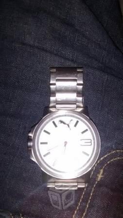 Reloj puma