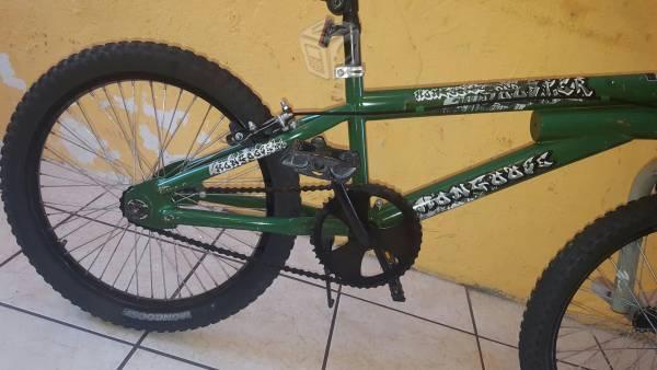 Bicicleta mongoosse r20