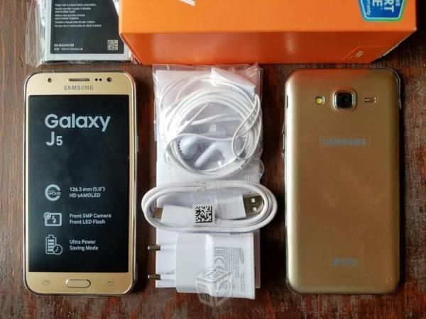 Samsung Galaxy J5 Dorado Dual SIM Nuevo