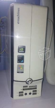 Computadora marca E-Machines