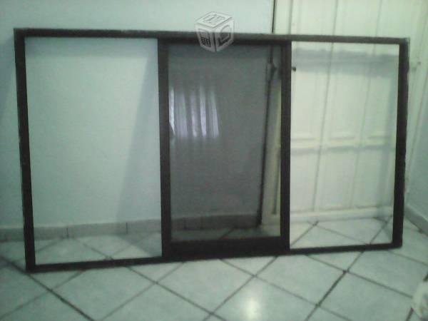 Ventana de aluminio