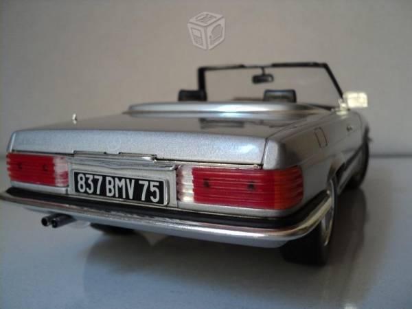 Mercedes Benz 350 SL a escala 1:18 coleccionable