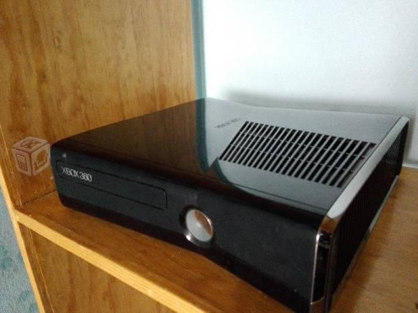 Xbox 360 Slim 250GB Cambio - V