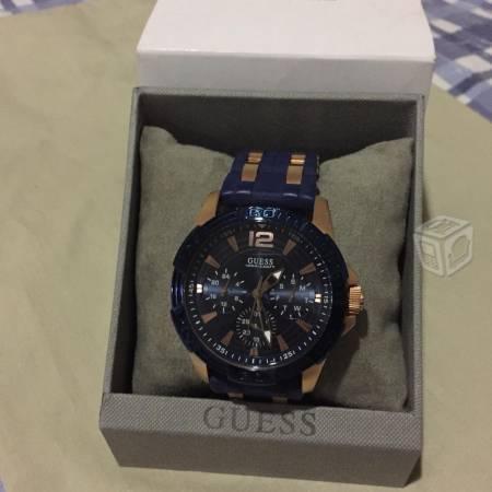 Reloj GUESS OASIS