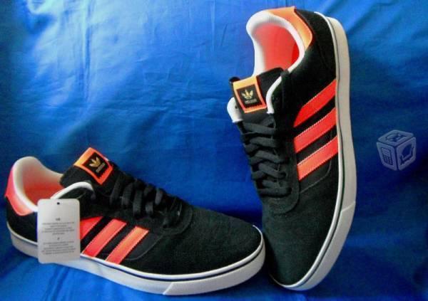 Nuevos y originales adidas classic