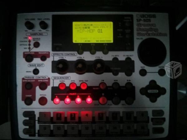 Secuenciador Sampler Drum Machine Boss SP-505