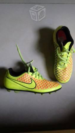 Nike Magista #23.5