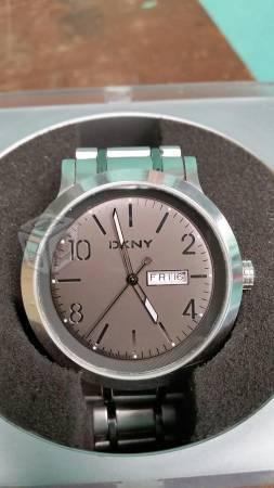Reloj DKNY original