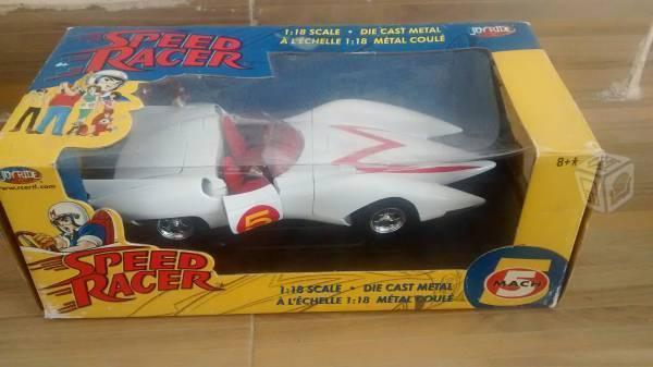 Auto en escala Speed Racer