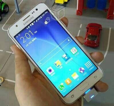 Telefono galaxy J5