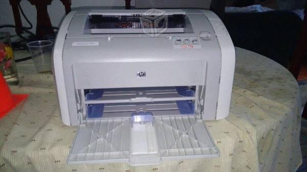 Impresora laserjet 1020 con detalle