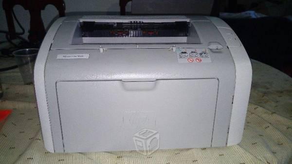 Impresora laserjet 1020 con detalle