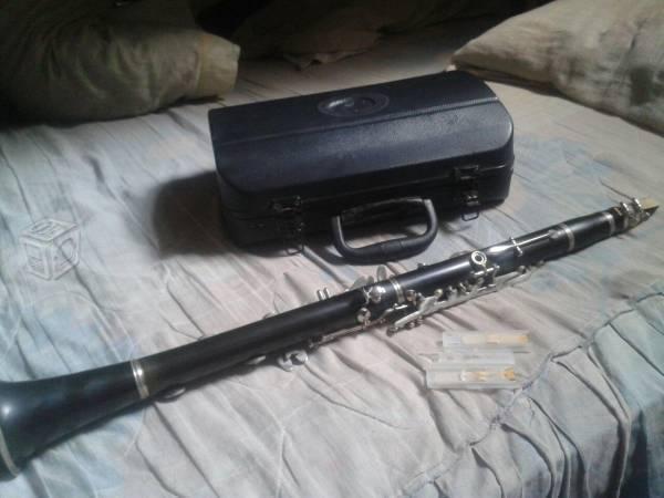 Clarinete silver stone