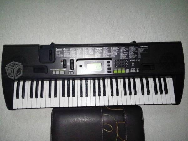 Teclado casio de 5 octavas