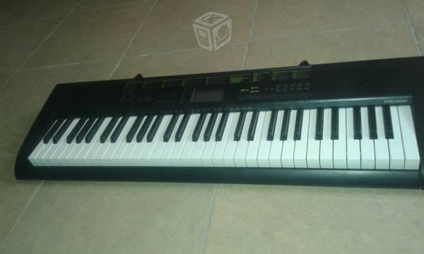 Teclado casio