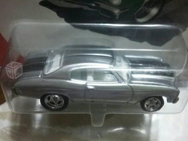Hot Wheels '70 Chevelle SS Holiday Rods 2005