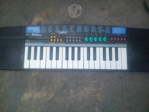 Teclado casio SA 20