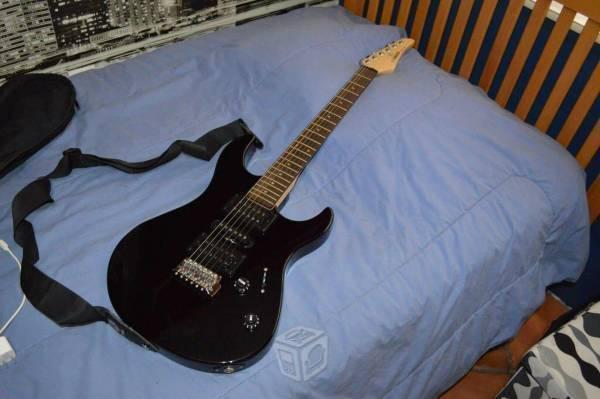 Guitarra eléctrica Yamaha ERG