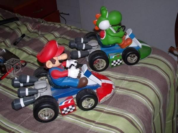 GO KARTS control remoto -Mario Bros y Yoshi