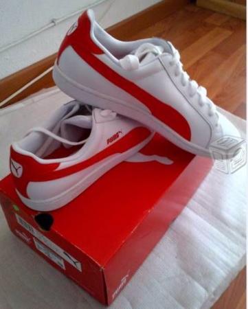 Tenis blanco con rojo