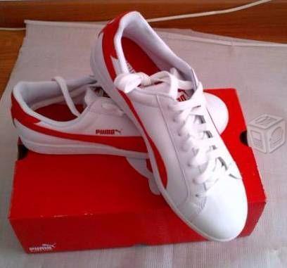 Tenis blanco con rojo