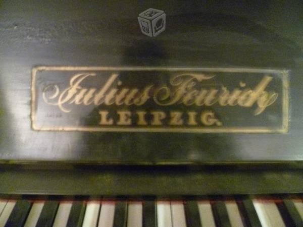 Piano Julios Feurich Leipzig año 1800
