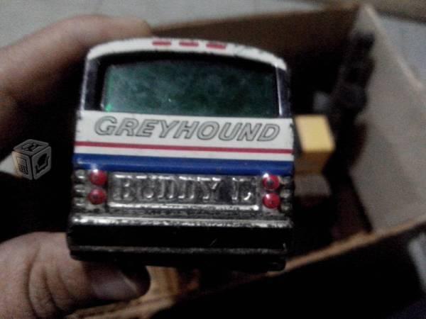 Camión vintage japones greyhound