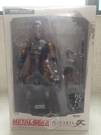 Gray fox metal gear play arts