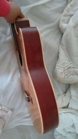 Guitarra acústica cedro