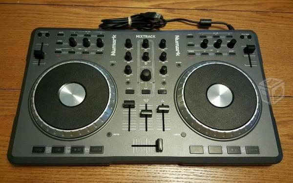 Mezcladora NUMARK MIXTRACK mixer para DJ