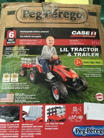 Tractor con trailer peg perego nuevo