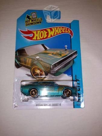 Nissan Skyline 2000GT-R HotWheels