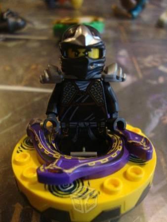 Lego Ninjago Ninja Negro con Trompo