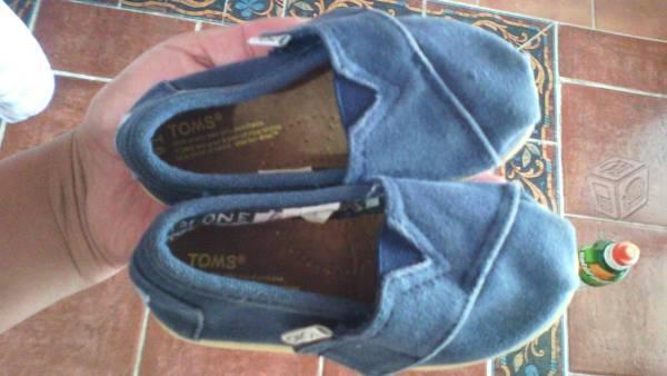 TOMS originales