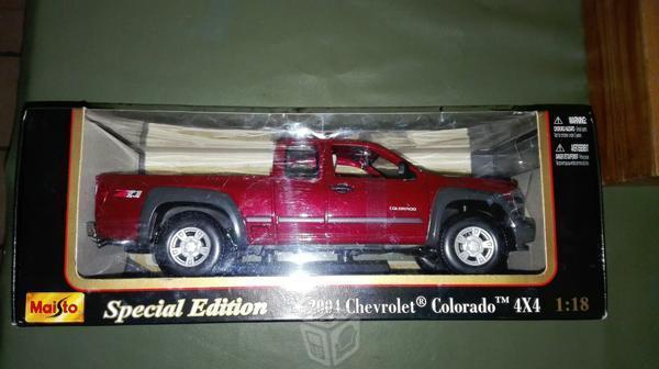 Chevrolet Colorado a escala 2004