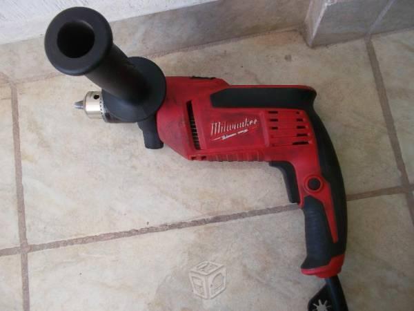 Rotomartillo milwaukee hammer drill