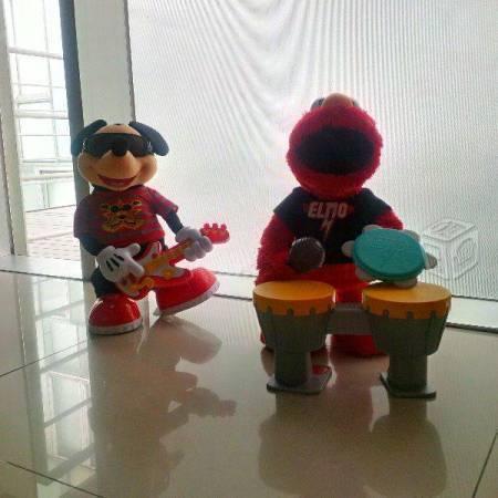 Mickey Y Elmo Rockero De Sesame Str