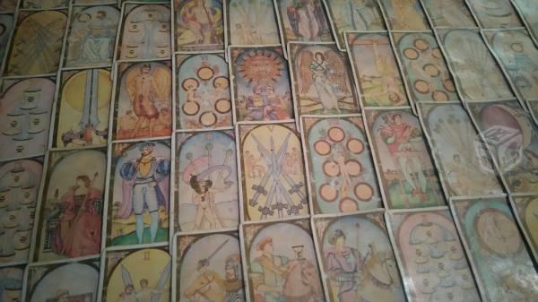 Tarot y cartas