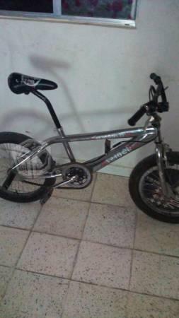 Bicicleta bx casi sin uso veloci