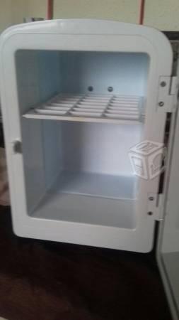 Mini refrigerador