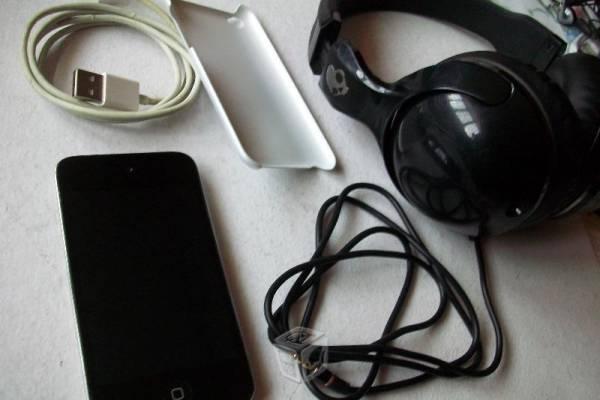 IPod Touch con Audifonos Skullcandy